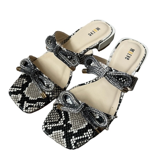 Anthroplogie Maeve Glitter Bow Snakeskin Sandals Gray NWOT Size 8 - Picture 4 of 12